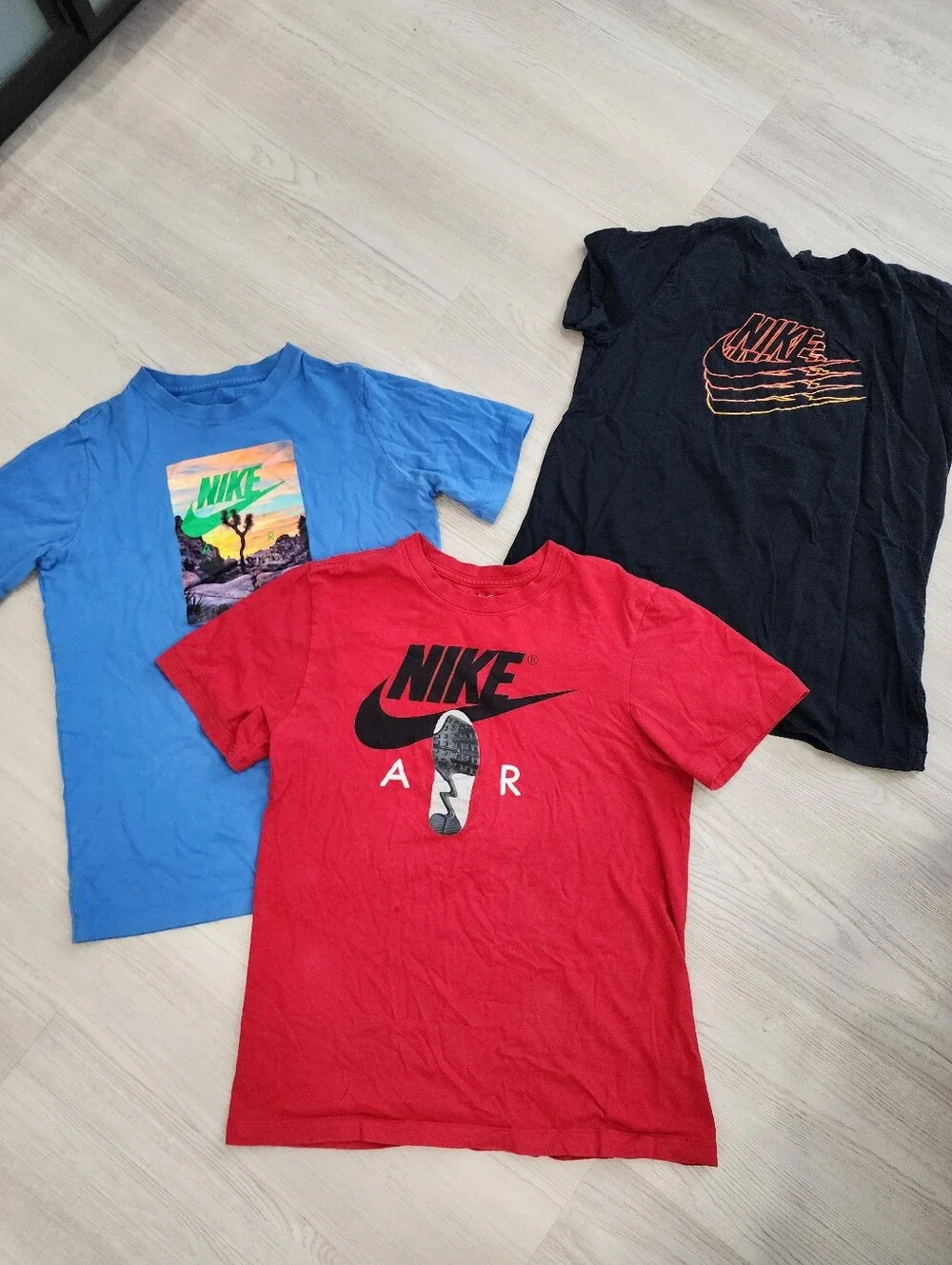 Nike Lot Of 3 Boys Tshirts